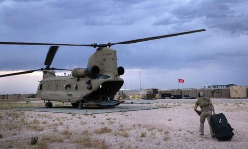  آمریکا ۶ بالگرد نظامی به ارتش لبنان تحویل داد