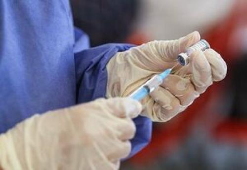  هنوز سویه جدیدی از کرونا در کشور گزارش نشده است/ ماجرای صدور کارت تقلبی واکسن کرونا