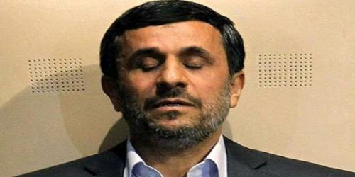 کپی‌برداری احمدی نژاد از روی دست اپوزیسیون/ او می‌خواهد در سیاست بماند حتی با وجود بدنامی! 
