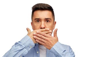  چند پیشنهاد برای جلوگیری از بد بو شدن دهان