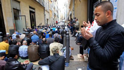  تعطیل شدن ۲۱ مسجد در فرانسه به بهانه ترویج ایدئولوژی "جدایی طلبی"