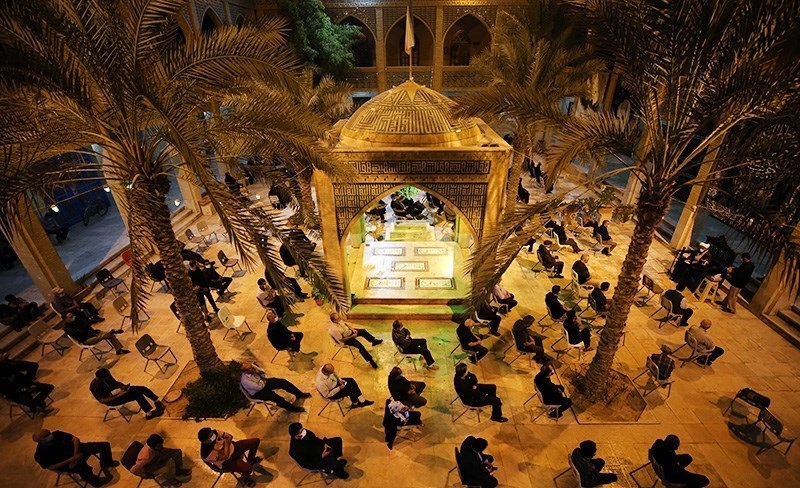  مراسم شب شهادت حضرت زهرا (س) در جوار مزار شهدای گمنام 