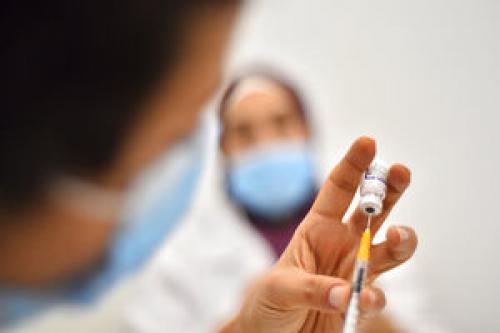 دوز چهارم واکسن کرونا تزریق می‌شود؟