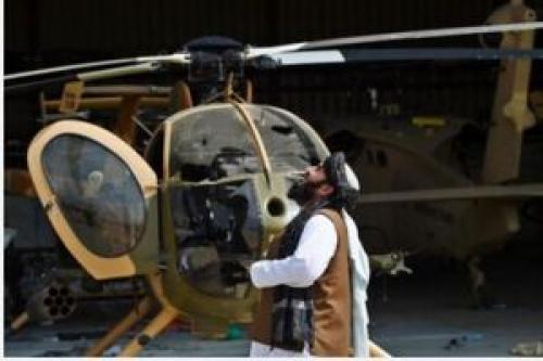  طالبان خواستار برای بازگرداندن بالگردهای افغانستان از تاجکستان و ازبکستان شد