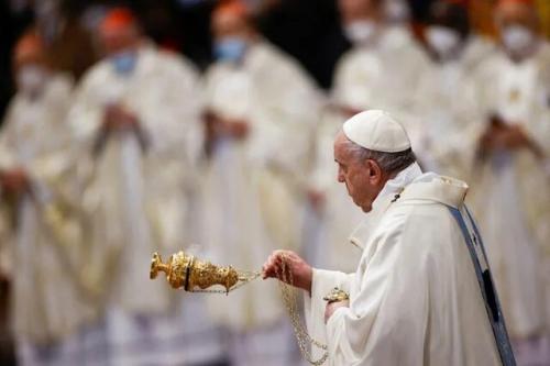  پاپ خواستار روز جهانی "دعا برای صلح" به دلیل بحران اوکراین شد