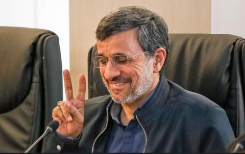احمدی‌نژاد از مجمع تشخیص حذف می‌شود؟ 