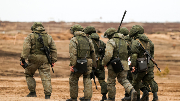 نیروهای ارتش روسیه در نزدیکی خارکوف اوکراین