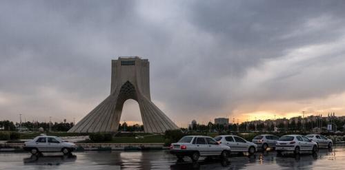  بارش باران و برف در تهران/ کاهش دما تا ۸ درجه