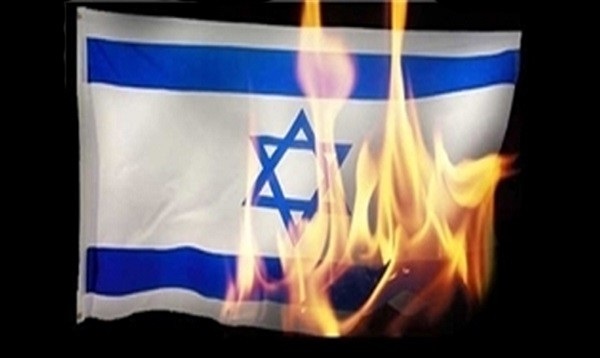 آتش زدن پرچم اسرائیل در چهارشنبه‌سوری