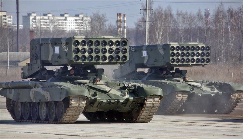  تیراندازی تانک‌های روسی در ماریوپل