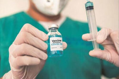  تزریق دُز سوم واکسن، بستری را بیش از ۸۰ درصد کاهش می‌دهد