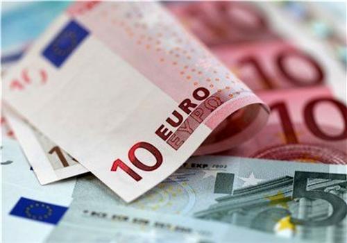  سقوط ارزش یورو به پایین‌ترین سطح پنج سال گذشته