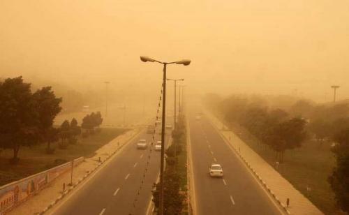 آخرین پیش‌بینی‌ها از وضعیت هوای تهران/ هشدار هواشناسی درباره تشدید گردوخاک 