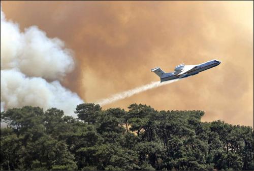  مهار آتش‌سوزی در جنگل‌های ایران با یک هواپیمای جدید