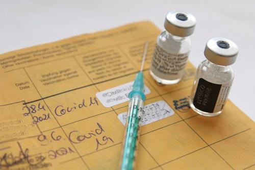  زمان تزریق دز چهارم واکسن کرونا برای عموم
