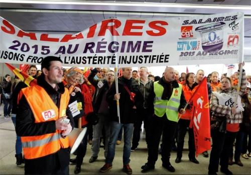  فیلم/ اعتصاب کارکنان فرودگاه‌های پاریس
