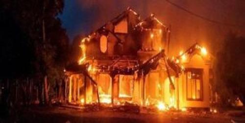  آتش زدن اقامتگاه نخست وزیر سریلانکا