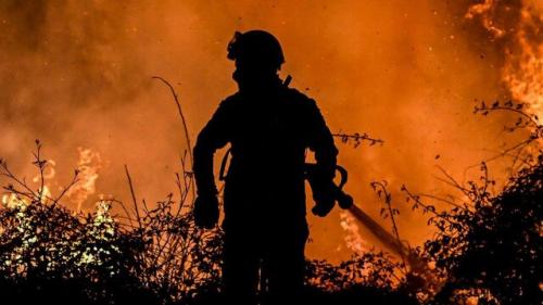  گسترش آتش‌سوزی‌های جنگلی در اطراف مدیترانه