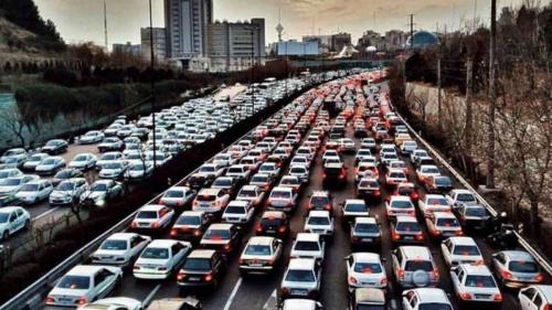 ترافیک سنگین در معابر تهران
