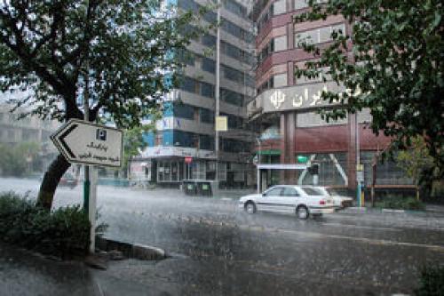 رگبار باران در ارتفاعات تهران