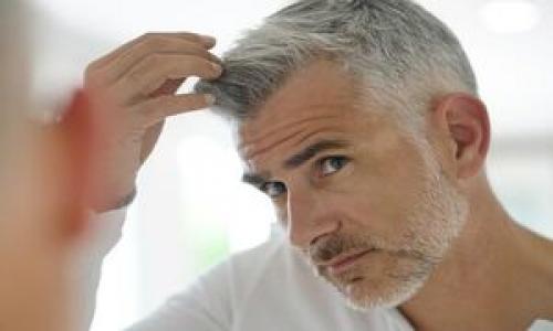 کندن موی سفید باعث سفیدی بقیه موها می‌شود؟