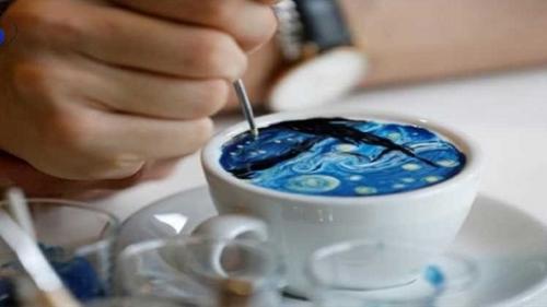  نقاشی برترین آثار هنرمندان جهان روی قهوه