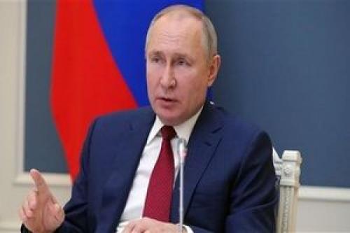  بازدید پوتین از رزمایش مشترک روسیه و چین