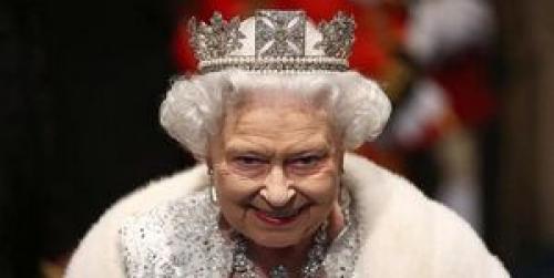  ملکه کودتا و کامنت‌های بسته بی‌بی‌سی