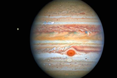  یک تایم‌لپس خیره‌کننده از سیاره مشتری که با نیم میلیون عکس ساخته شده است