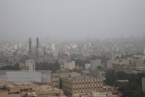  آلودگی هوای اهواز و اصفهان/ تنفس هوای مطلوب در شش کلانشهر