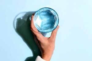  آیا بدن روزانه به ۸ لیوان آب نیاز دارد؟