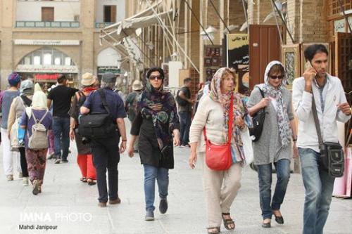  فیلم/ واکنش توریست‌ ها به اتفاقات اخیر در ایران