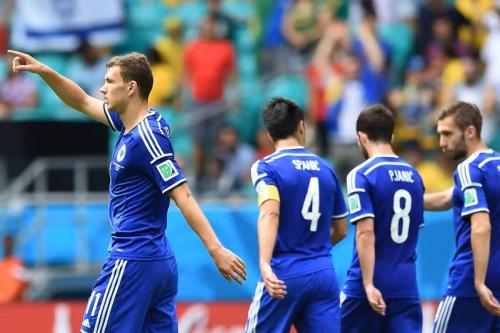 تیم ملی فوتبال بوسنی دیدار دوستانه با روسیه را تحت فشار بین‌المللی لغو کرد