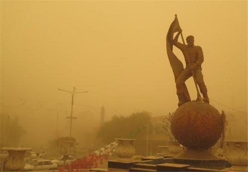  فیلم/ خوزستان غرق در گرد و خاک