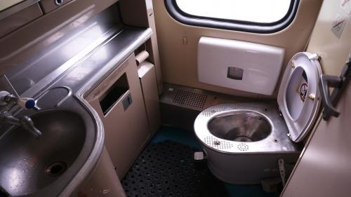  جسد مردی در دستشویی قطار در هند پیدا شد