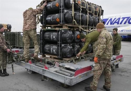 سازمان ملل خواستار نظارت بر تسلیحات ارسالی به اوکراین شد/ بسته جدید کمک نظامی 275 میلیون دلاری آمریکا به اوکراین اعلام شد