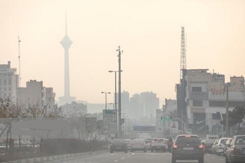 هشدار نارنجی برای آلودگی تهران و کرج/کاهش کیفیت هوا در ۷ استان