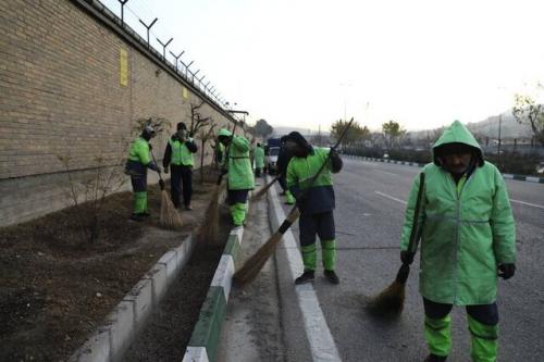 پاکسازی بزرگراه شهید یاسینی تهران در طرح پنجشنبه‌های نگهداشت شهر