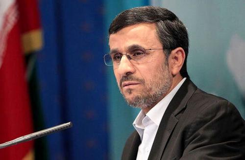 محمود احمدی نژاد: پولی که هزینه سرکوب می‌کنید، صرف رفع مشکلات مردم کنید