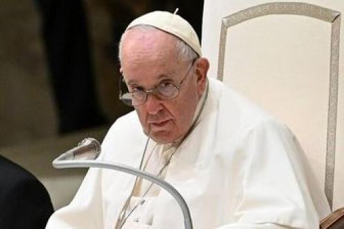  پاپ خواستار ازسرگیری مذاکرات هسته‌ای شد 