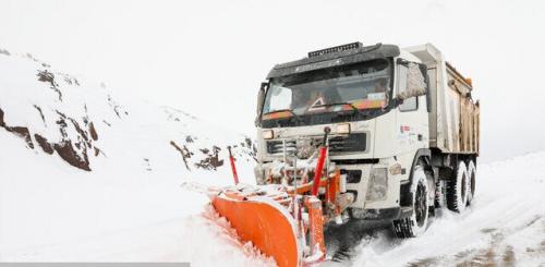 آخرین وضعیت جوی و ترافیکی جاده‌ها/ برف و باران در محورهای ۱۸ استان و انسداد ۱۱ مسیر