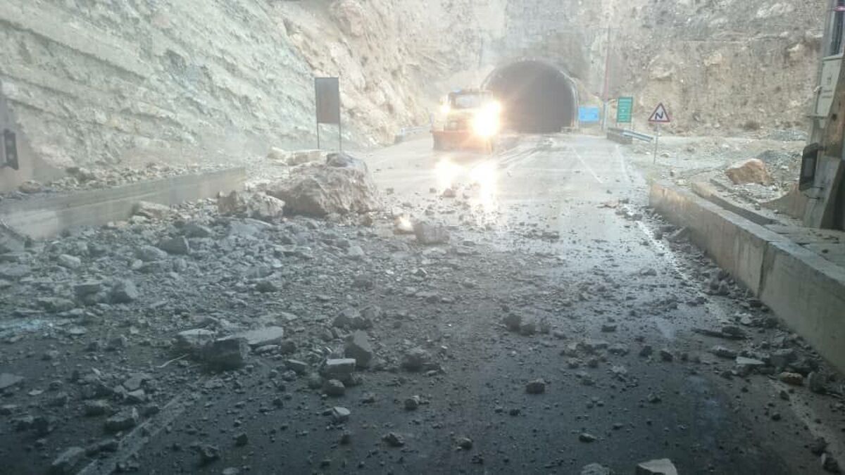 حادثه در تونل آزاد راه تهران-شمال با ۱۲ مصدوم