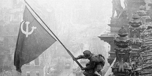  «لئوپارد» و «بائربوک»، کلیدواژه‌های یادآوری خاطرات جنگ دوم جهانی به روس‌ها 