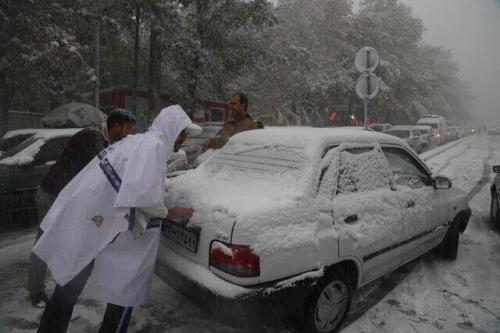 اداره کل هواشناسی استان تهران هشدار داد «بارش سنگین برف» در تهران/ احتمال یخبندان و لغزندگی مسیرها