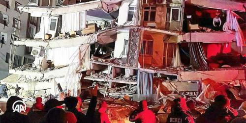 زلزله شدید ۷.۸ ریشتری در ترکیه و سوریه/ اعلام آمادگی هلال احمر ایران برای کمک +فیلم و تصاویر
