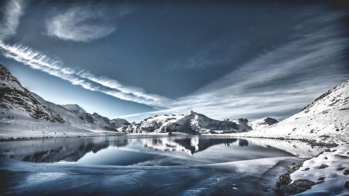  دریاچه‌ای برفی در منطقه ویستان + فیلم
