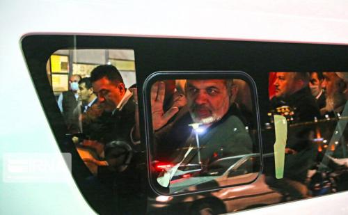 وزیر کشور نخستین مسافر خط ۲ مترو شیراز شد