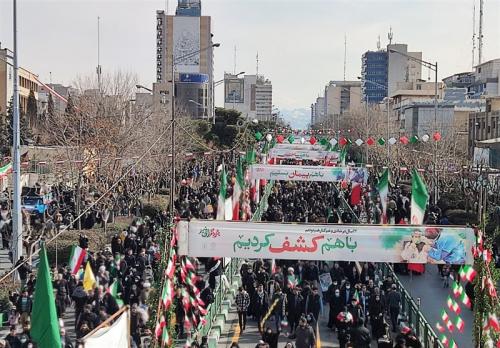 کدام شخصیت‌ها در راهپیمایی ۲۲بهمن تهران حاضر شدند؟ 