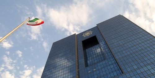  خاندوزی: بانک مرکزی برای مداخله در بازار ارز از سران قوا اختیارات جدید گرفت‌ 