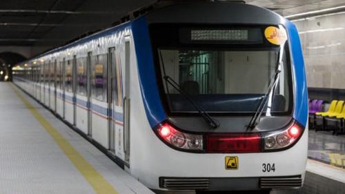  افزایش ظرفیت جابه‌جایی مسافران مترو در نوروز ١٤٠٢/ همه پله هاى برقى فعال مى شوند